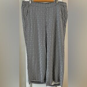 Old Navy Black and White Playa Wide Leg Pants